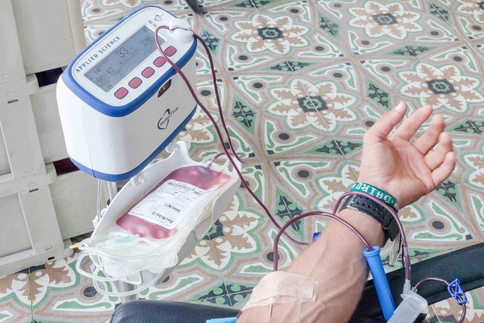 (Blood donator, Pexels image by Frank Merino, 2022)